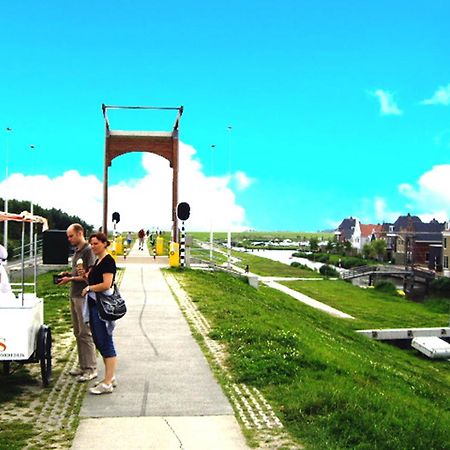 8 Pers House 'Capitein Theis' With Seaside In Front Of The Lauwersmeer Anjum 외부 사진