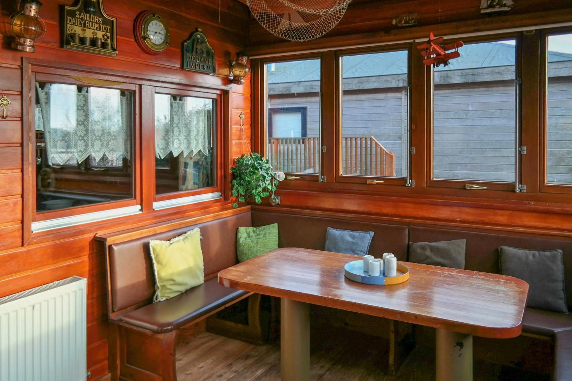 8 Pers House 'Capitein Theis' With Seaside In Front Of The Lauwersmeer Anjum 외부 사진